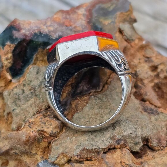 Vintage Sterling Silver Hexagon Shaped Red Cinnabar Ring Size 6 Floral Signed - Picture 4 of 7